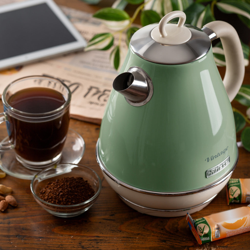 Ariete Vintage Electric Kettle 1.7L – Blue, Beige & Green