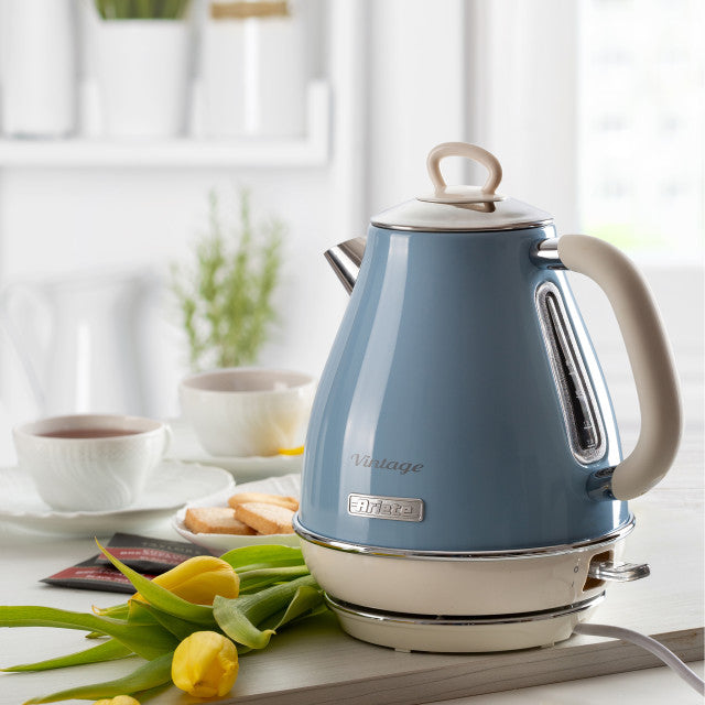 Ariete Vintage Electric Kettle 1.7L – Blue, Beige & Green