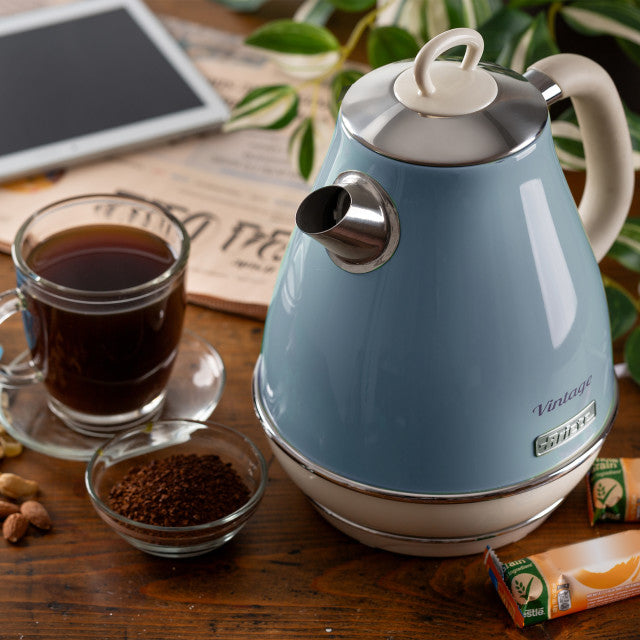 Ariete Vintage Electric Kettle 1.7L – Blue, Beige & Green